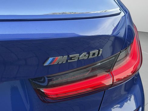 Used 2020 BMW M340i RWD image 9