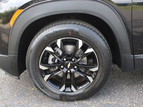 Used 2022 Chevrolet TrailBlazer LT FWD image 10