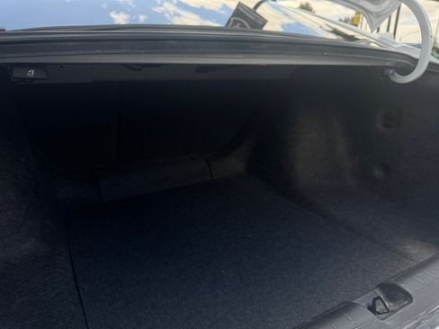 Used 2022 Honda Accord Touring image 17