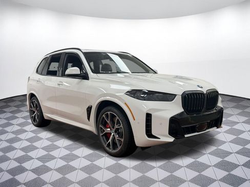 New 2026 BMW X5 xDrive50e image 6