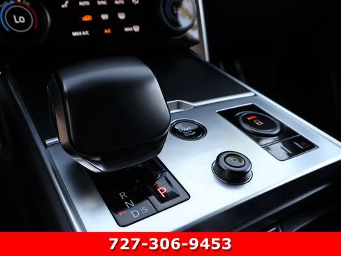 Used 2023 Land Rover Range Rover SV AWD/4WD image 28