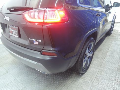 Used 2020 Jeep Cherokee Limited image 33
