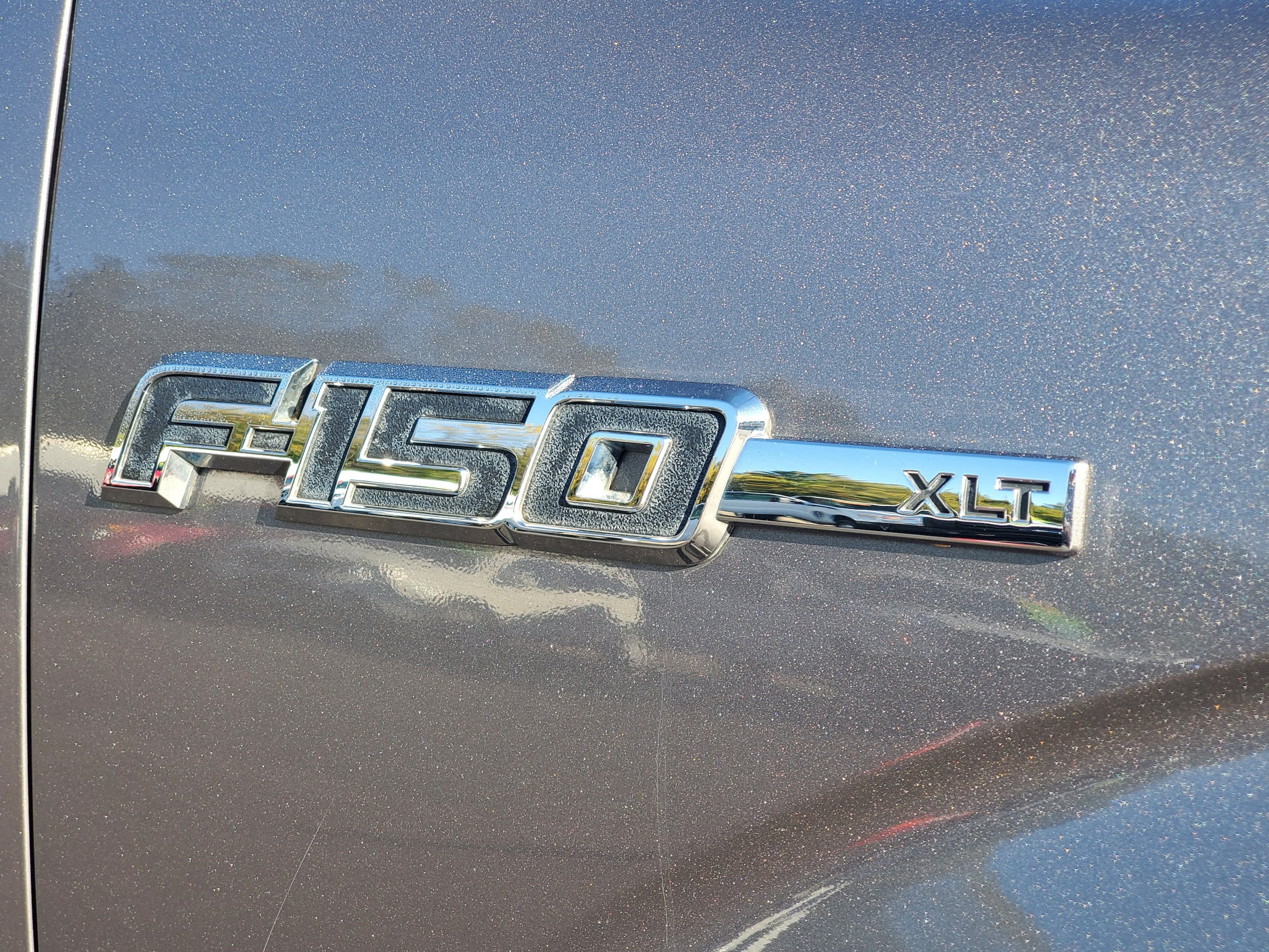 Used 2014 Ford F150 XLT w/ XLT Chrome Package AWD/4WD image 8