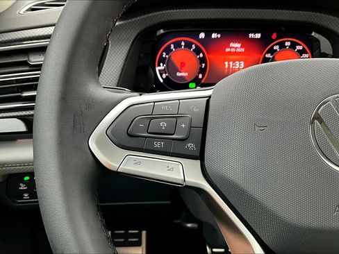 New 2026 Volkswagen Atlas Peak Edition image 23