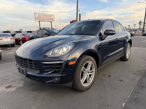Used 2017 Porsche Macan image 3