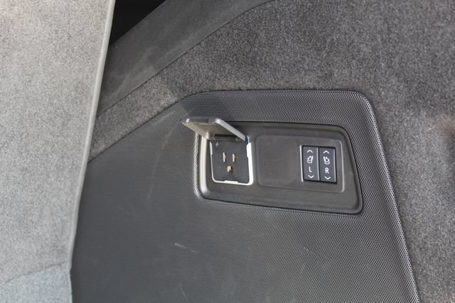 Used 2026 Cadillac Escalade V AWD/4WD image 6