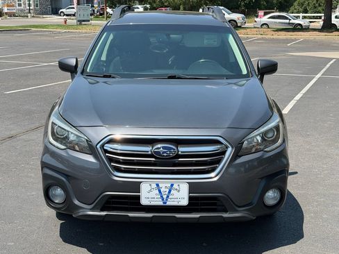 Used 2018 Subaru Outback 2.5i Premium AWD/4WD image 13