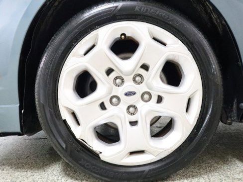 Used 2011 Ford Fusion SE image 18