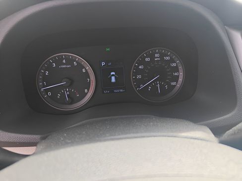 Used 2016 Hyundai Tucson Sport image 17