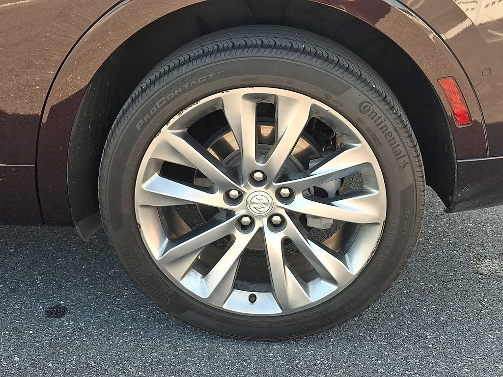 Used 2021 Buick Envision Avenir w/ Technology Package II AWD/4WD image 8