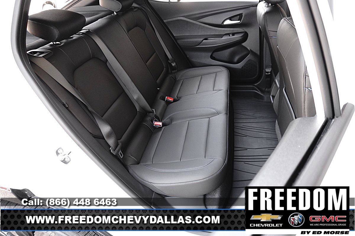 New 2026 Buick Envista Sport Touring w/ Convenience II Package FWD image 16
