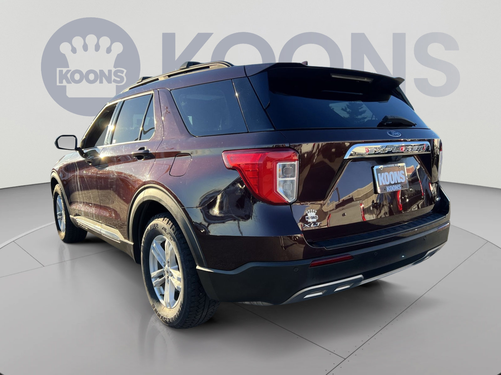 Certified 2020 Ford Explorer XLT w/ Equipment Group 202A AWD/4WD image 14