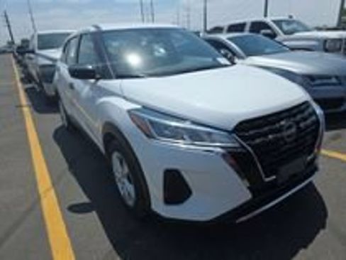 Used 2024 Nissan Kicks S FWD image 24