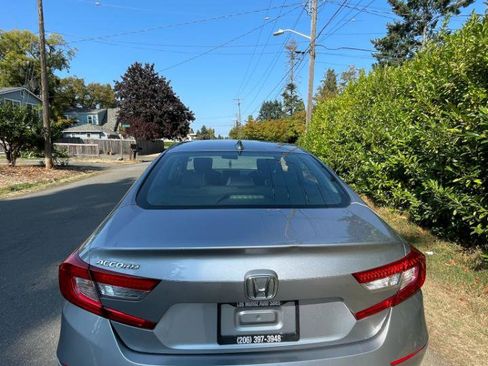 Used 2022 Honda Accord LX image 3