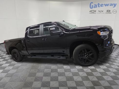 Used 2024 Chevrolet Silverado 1500 RST w/ Convenience Package II AWD/4WD image 1