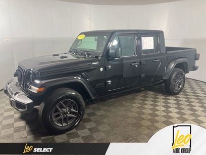 Used 2021 Jeep Gladiator Sport