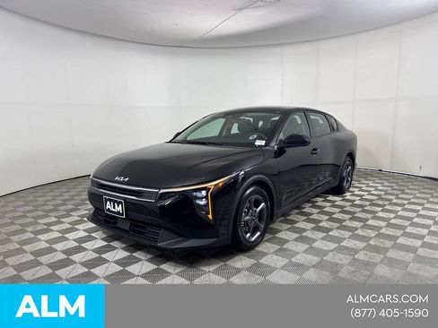 Used 2025 Kia K4 FWD image 1