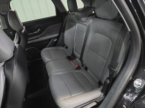 Used 2021 Lincoln Corsair AWD w/ Premium Package image 35