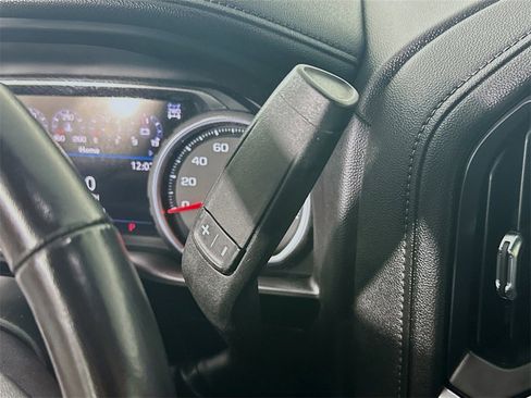 Used 2023 Chevrolet Silverado 2500 High Country w/ Z71 Off-Road Package image 16