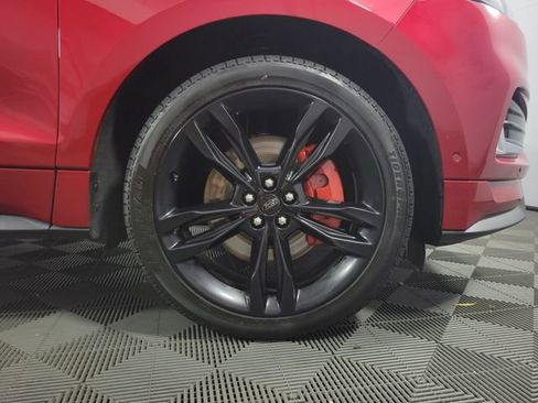 Used 2021 Ford Edge ST w/ Equipment Group 401A image 14