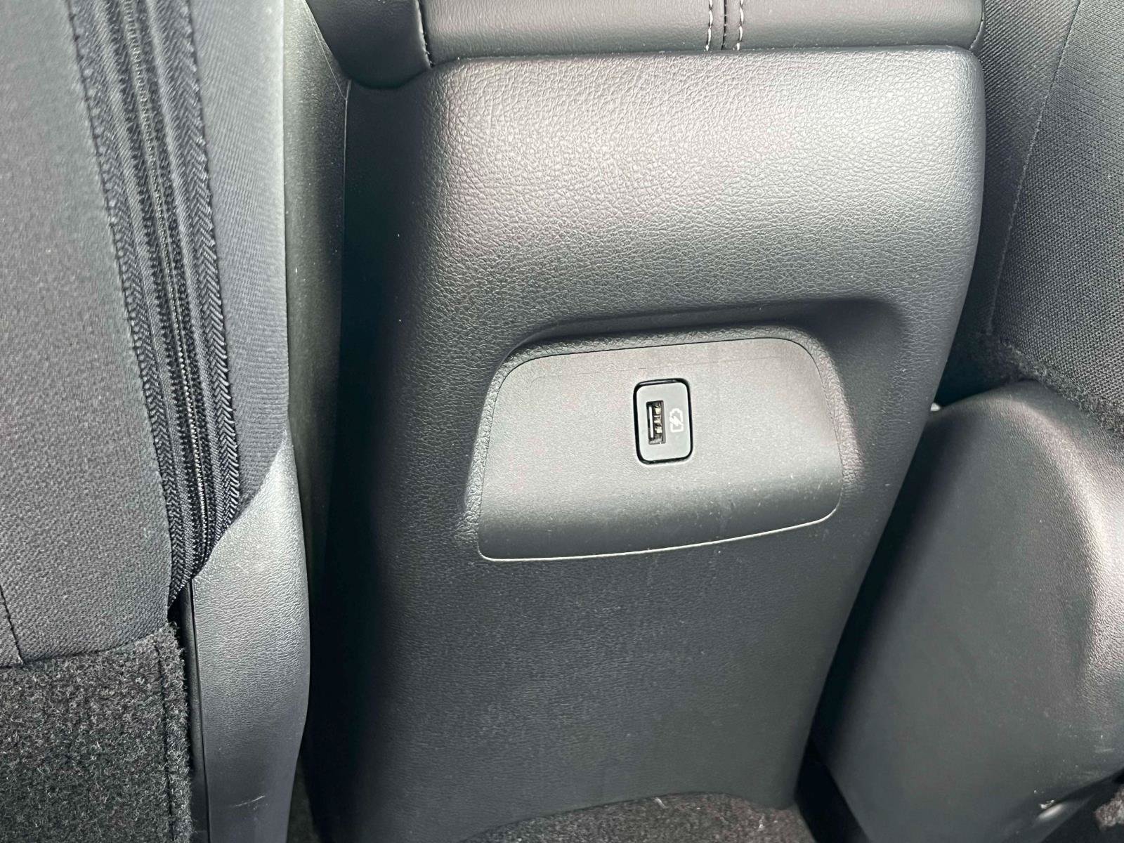 Used 2024 Nissan Sentra SV FWD image 20