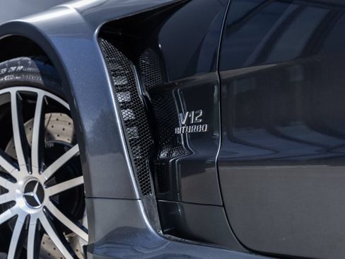 Used 2009 Mercedes-Benz SL 65 AMG image 16