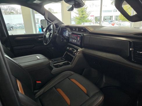 Used 2024 GMC Sierra 2500 AT4 w/ AT4 Premium Plus Package image 48