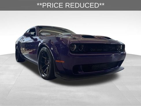 Used 2023 Dodge Challenger SRT Hellcat image 3