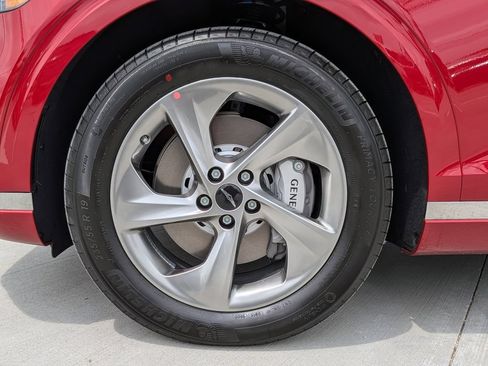 New 2026 Genesis GV70 2.5T Advanced AWD/4WD image 9