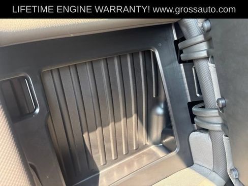 Used 2022 Chevrolet Silverado 1500 ZR2 w/ Technology Package AWD/4WD image 35