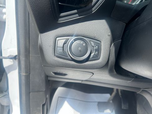 Used 2017 Ford Escape SE AWD/4WD image 17