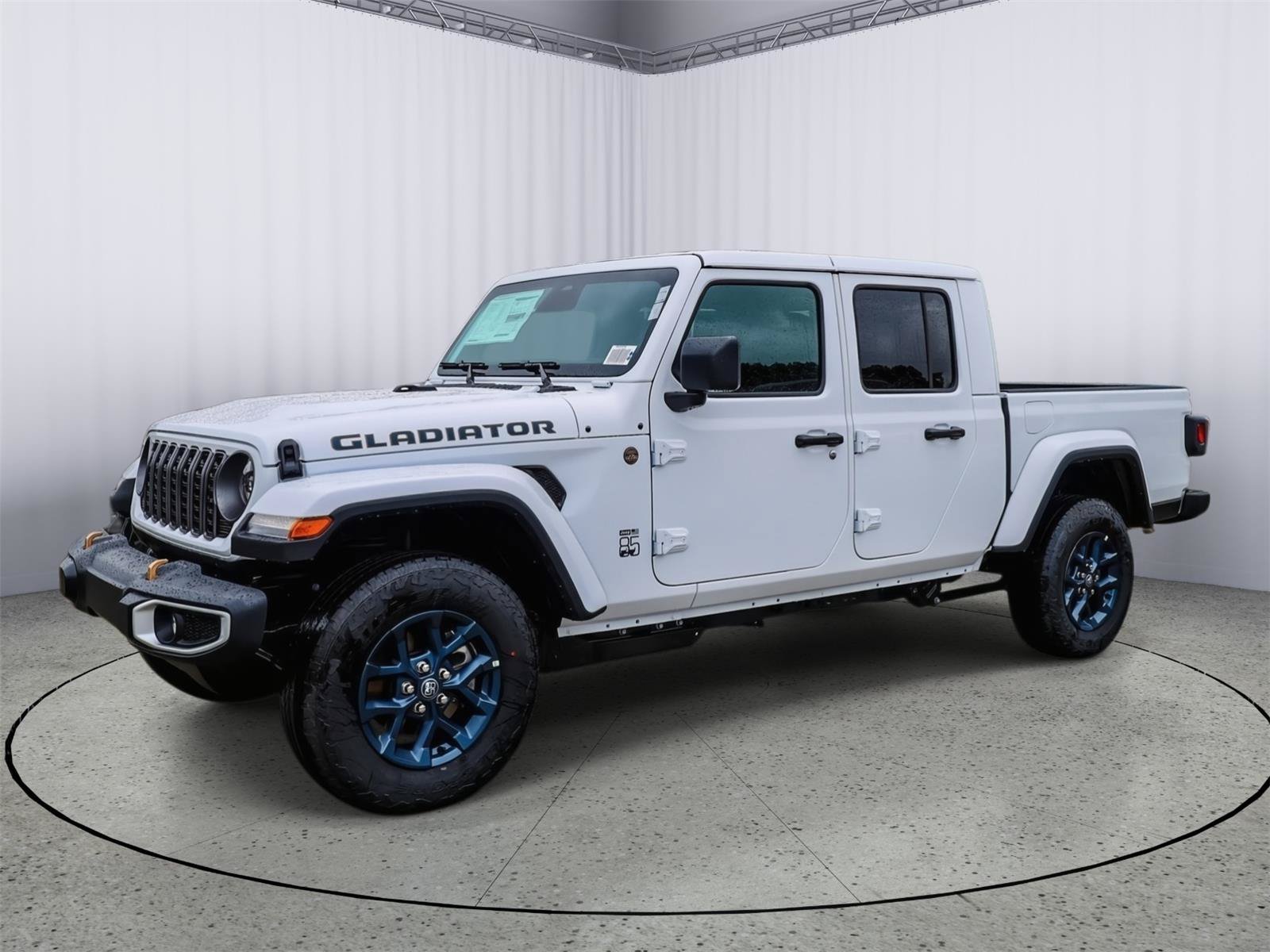 New 2026 Jeep Gladiator Sport AWD/4WD image 7