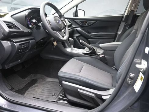 Used 2022 Subaru Crosstrek 2.0i AWD/4WD image 17