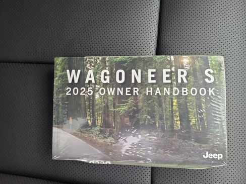New 2025 Jeep Wagoneer S Launch Edition image 34