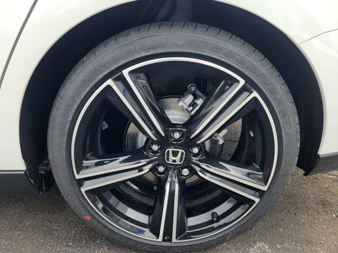 New 2026 Honda Accord Sport image 11