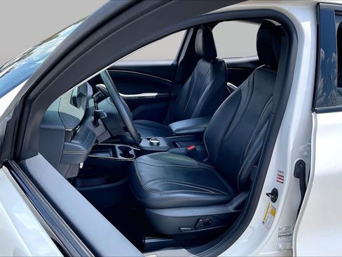Used 2022 Ford Mustang Mach-E Premium RWD image 6