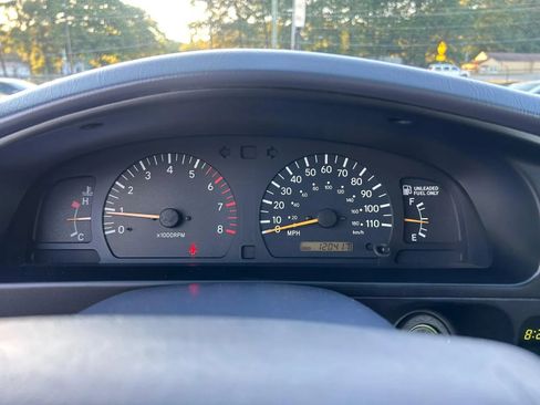 Used 1998 Toyota Tacoma PreRunner w/ Convenience Pkg RWD image 25