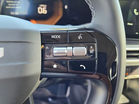 New 2026 Kia Sorento S FWD image 16