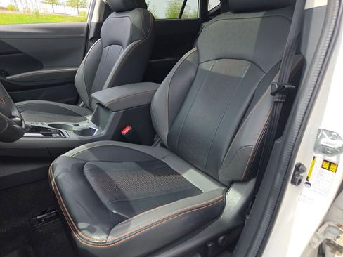 Certified 2024 Subaru Crosstrek 2.5i Limited w/ Crosstrek Mirror Package AWD/4WD image 24
