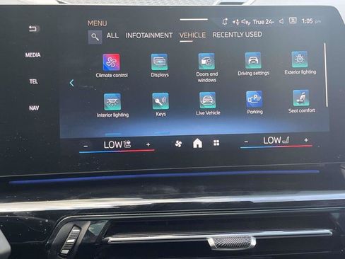 Used 2026 BMW X2 xDrive28i w/ Convenience Package AWD/4WD image 23