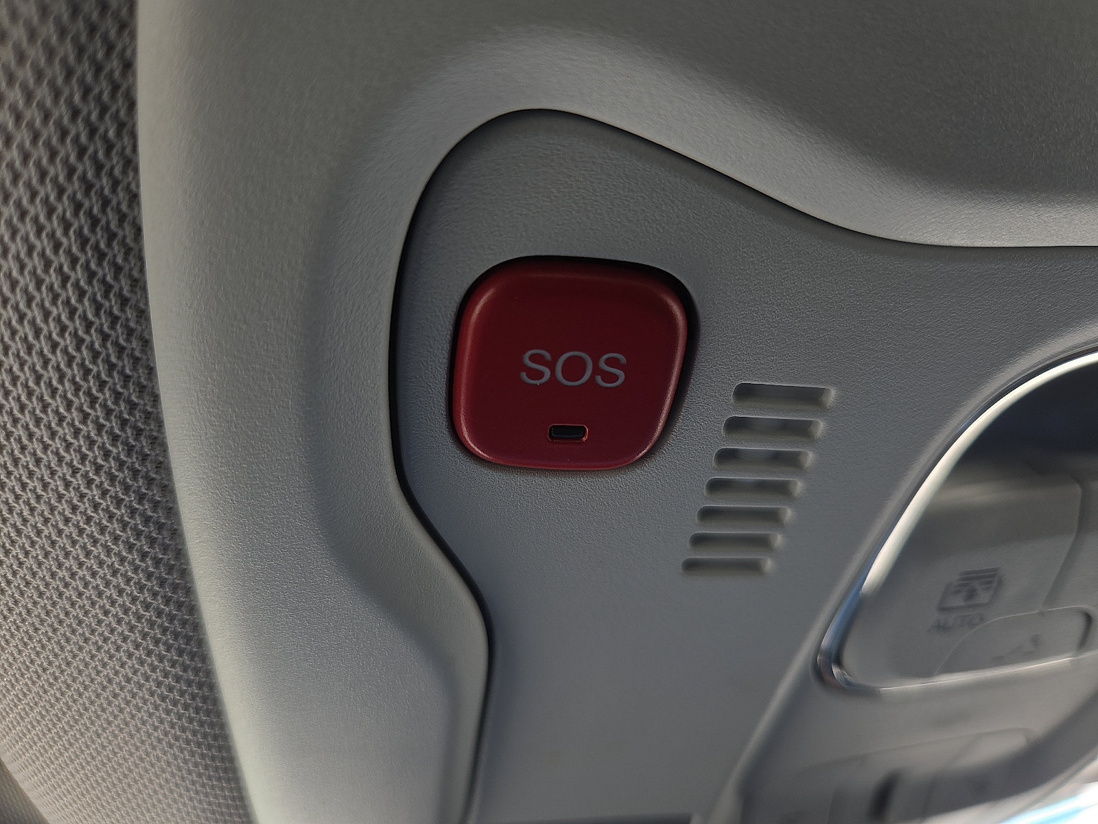 Used 2021 Jeep Renegade Limited w/ Sun & Sound Group AWD/4WD image 21