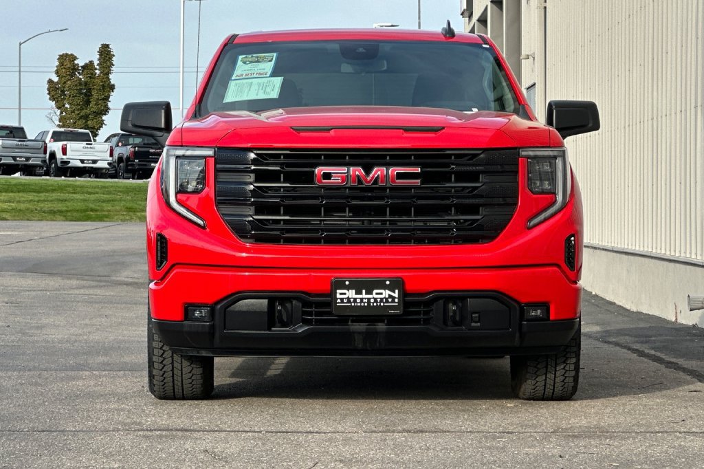 Used 2025 GMC Sierra 1500 Elevation AWD/4WD image 12
