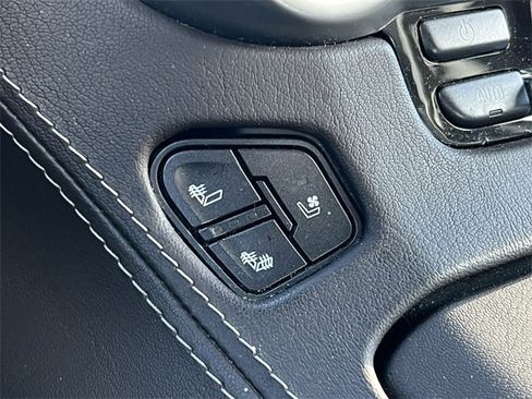 Used 2017 Chevrolet Tahoe Premier image 34