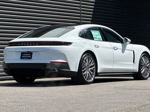 New 2025 Porsche Panamera image 8