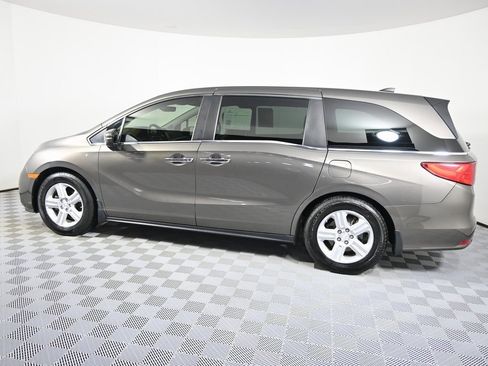 Used 2022 Honda Odyssey EX-L image 3