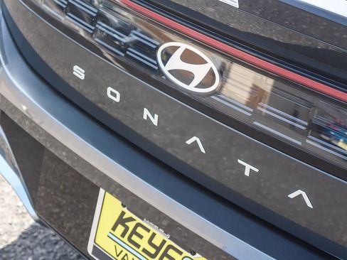Certified 2025 Hyundai Sonata SEL image 9