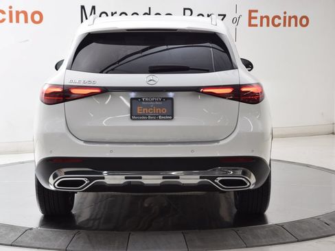Certified 2024 Mercedes-Benz GLC 300 image 5