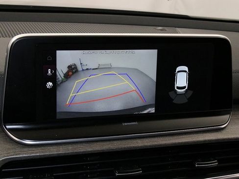 Used 2022 Kia Telluride EX w/ EX Premium Package image 18