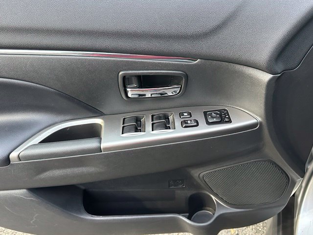 Used 2024 Mitsubishi Outlander Sport ES AWD/4WD image 20