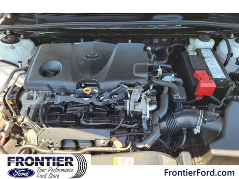 Used 2020 Toyota Camry LE w/ Carpet Mat Package FWD image 28